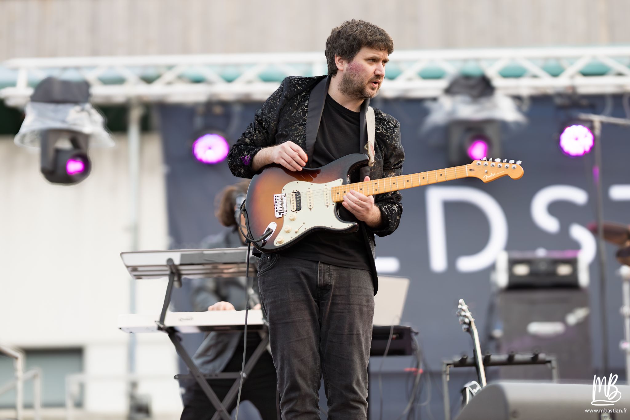 20250607  Redlight Dreams   MB 5